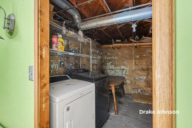 1929 Osmer Avenue SW, Wyoming, MI 49509