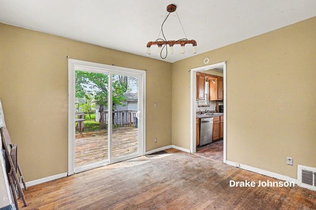 1929 Osmer Avenue SW, Wyoming, MI 49509