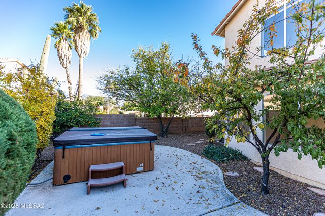 1380 W Copper Creek Place, Oro Valley, AZ 85737