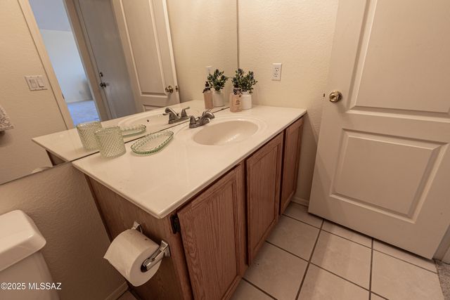 1380 W Copper Creek Place, Oro Valley, AZ 85737