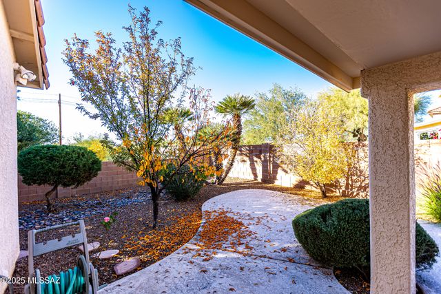 1380 W Copper Creek Place, Oro Valley, AZ 85737