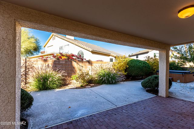 1380 W Copper Creek Place, Oro Valley, AZ 85737