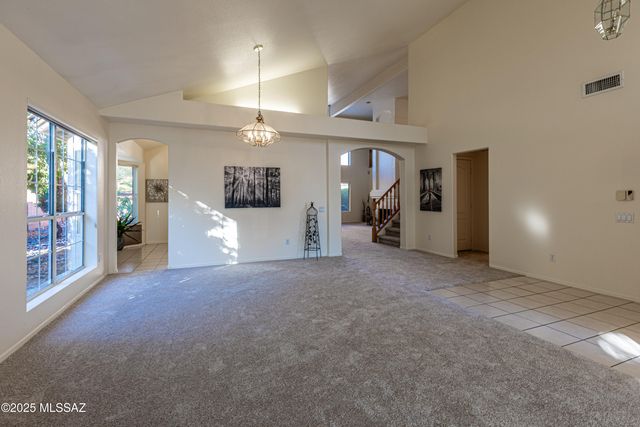 1380 W Copper Creek Place, Oro Valley, AZ 85737