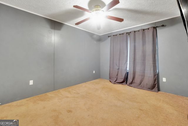 185 Oak Hill Drive, Forsyth, GA 31029
