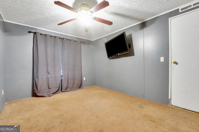 185 Oak Hill Drive, Forsyth, GA 31029