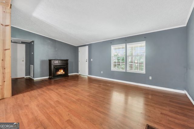 185 Oak Hill Drive, Forsyth, GA 31029