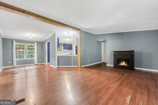 185 Oak Hill Drive, Forsyth, GA 31029