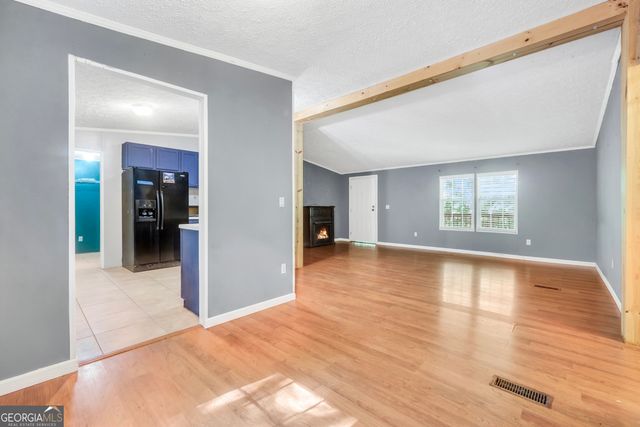 185 Oak Hill Drive, Forsyth, GA 31029