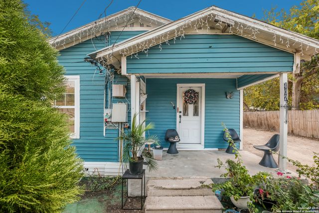 407 W baxter, Seguin, TX 78155