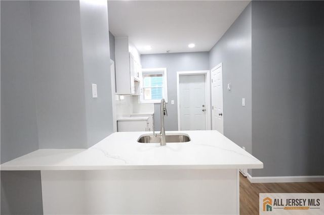 397 Washington Street, Perth Amboy, NJ 08861