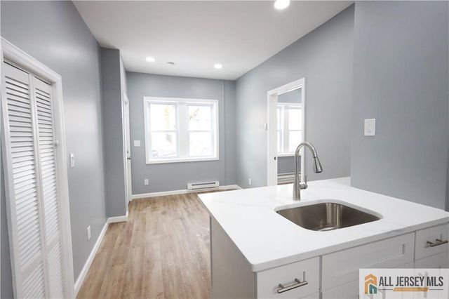 397 Washington Street, Perth Amboy, NJ 08861