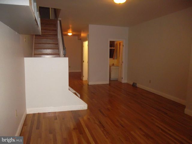 3883 MANAYUNK AVE, Philadelphia, PA 19128