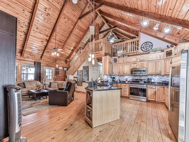 290 Ruby Lane, Ellijay, GA 30536