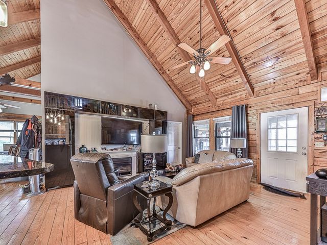 290 Ruby Lane, Ellijay, GA 30536