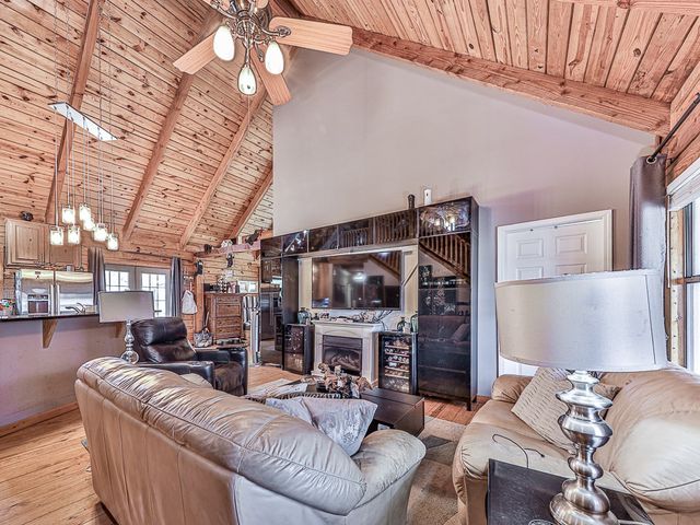 290 Ruby Lane, Ellijay, GA 30536