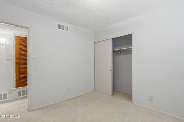 5760 LONGVIEW Drive, El Paso, TX 79924