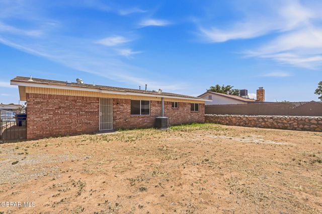5760 LONGVIEW Drive, El Paso, TX 79924