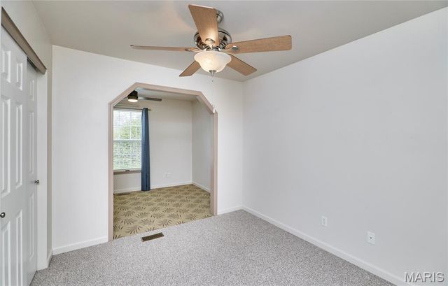 131 Hollyhock Drive, Troy, MO 63379