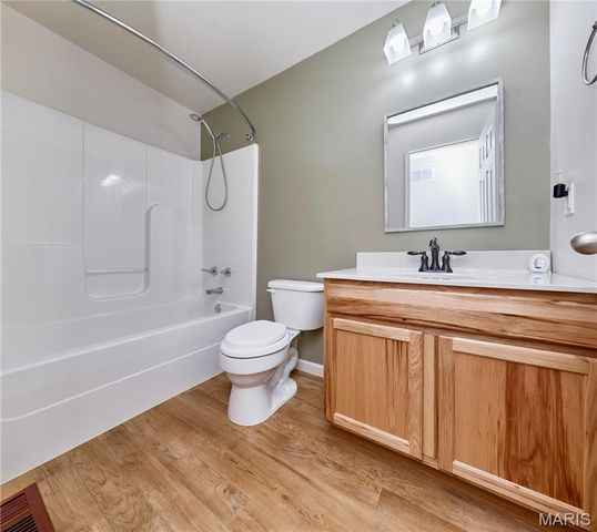 131 Hollyhock Drive, Troy, MO 63379