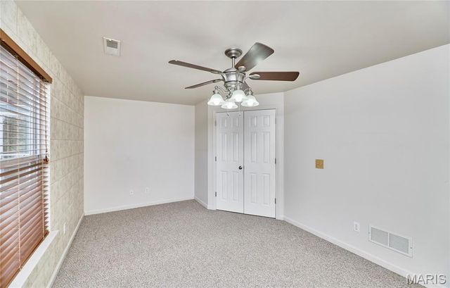 131 Hollyhock Drive, Troy, MO 63379