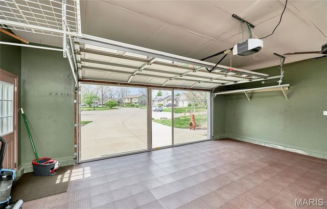 131 Hollyhock Drive, Troy, MO 63379