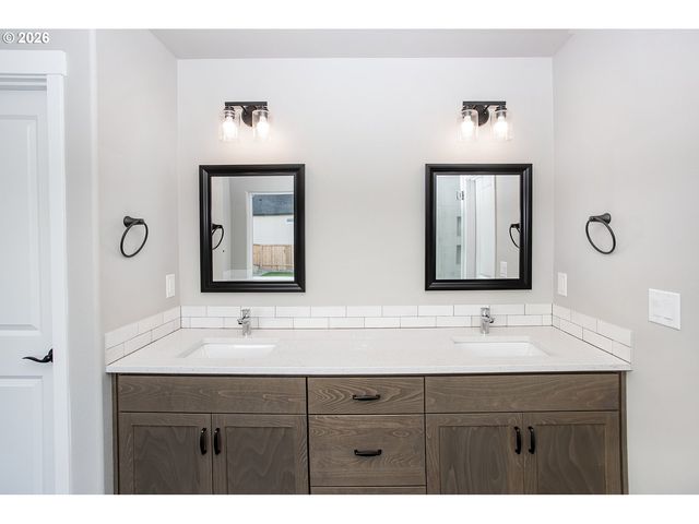 1101 Nw 111TH Cir, Vancouver, WA 98685