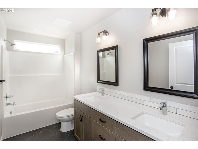 1101 Nw 111TH Cir, Vancouver, WA 98685