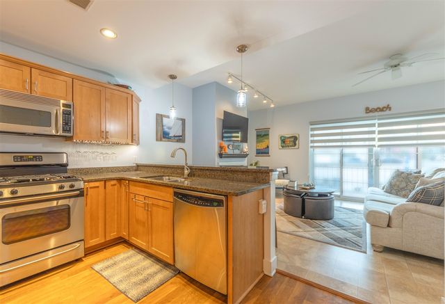 516 Williams Street 12, South Haven, MI 49090