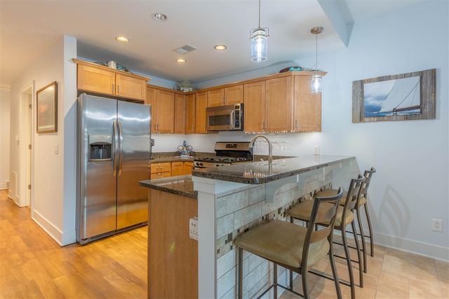 516 Williams Street 12, South Haven, MI 49090