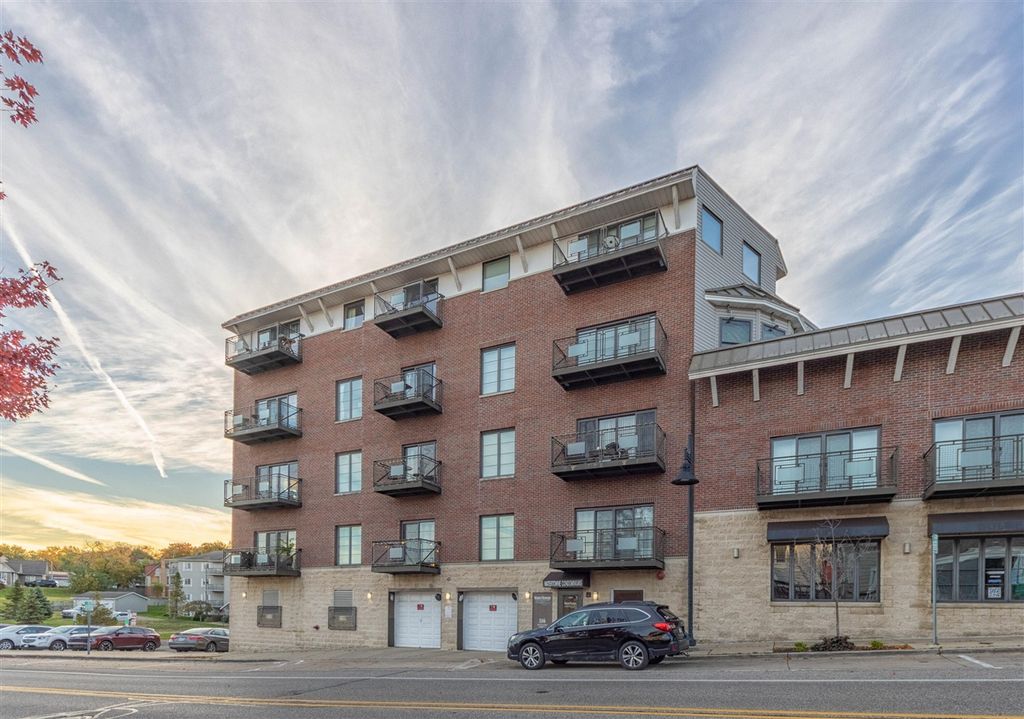 516 Williams Street 12, South Haven, MI 49090