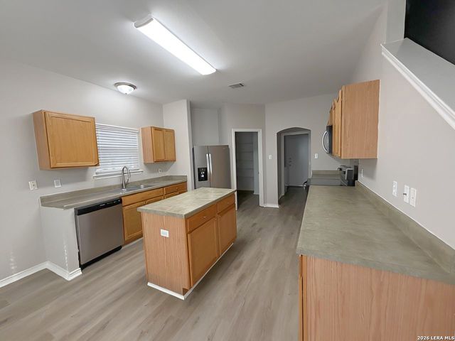 227 Red Hawk Rdg, San Antonio, TX 78258