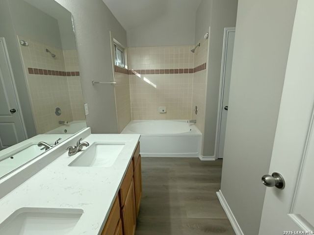 227 Red Hawk Rdg, San Antonio, TX 78258