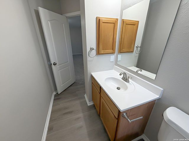 227 Red Hawk Rdg, San Antonio, TX 78258