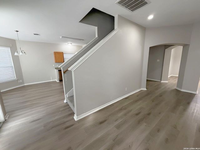 227 Red Hawk Rdg, San Antonio, TX 78258