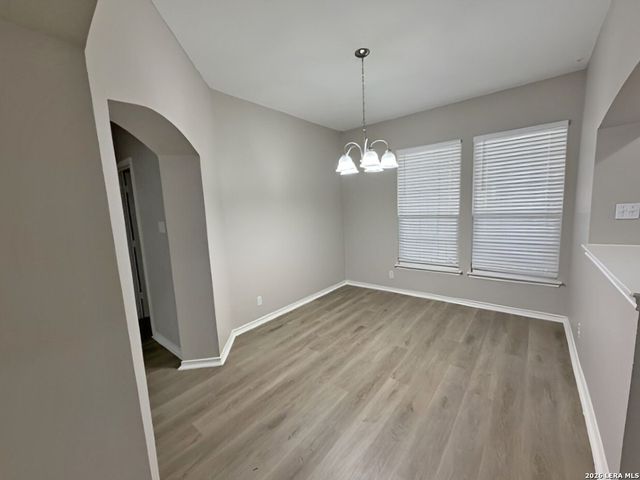 227 Red Hawk Rdg, San Antonio, TX 78258