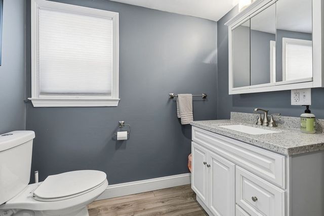 1 Newton St, Dartmouth, MA 02748