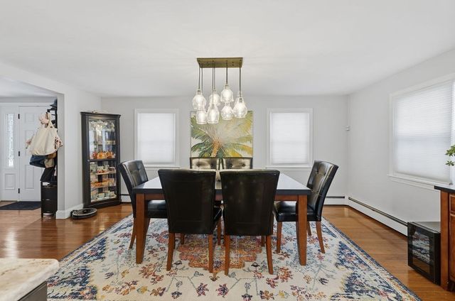 1 Newton St, Dartmouth, MA 02748