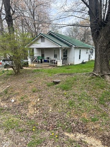 117 Kentucky Ave, N, Parsons, TN 38363