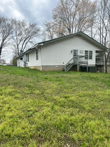 117 Kentucky Ave, N, Parsons, TN 38363