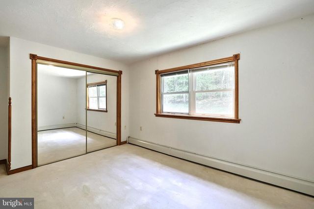 60 FERNWOOD LN, Fairfield, PA 17320