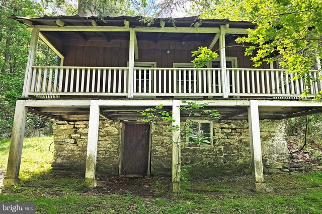 60 FERNWOOD LN, Fairfield, PA 17320