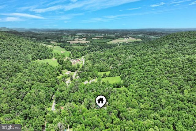 60 FERNWOOD LN, Fairfield, PA 17320