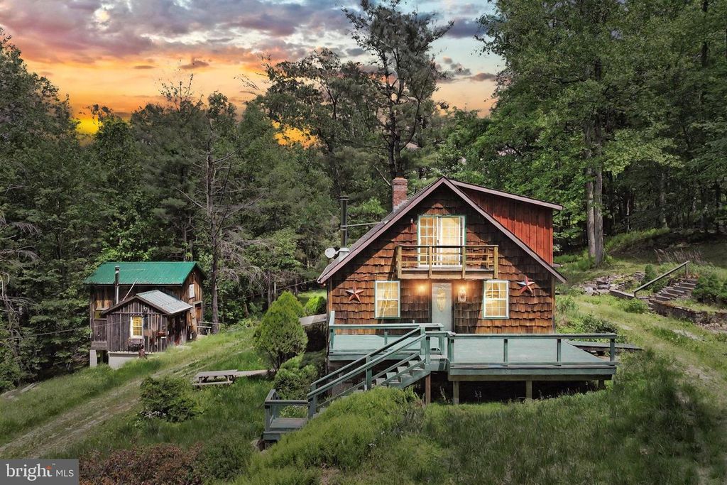 60 FERNWOOD LN, Fairfield, PA 17320