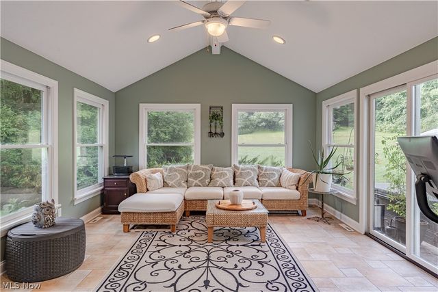 7775 Woodlands Trail, Chesterland, OH 44026