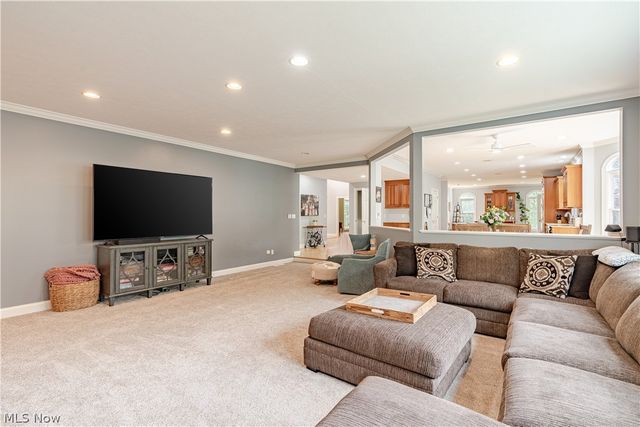 7775 Woodlands Trail, Chesterland, OH 44026
