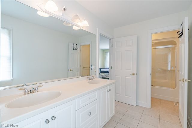 7775 Woodlands Trail, Chesterland, OH 44026