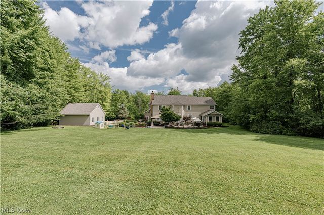 7775 Woodlands Trail, Chesterland, OH 44026
