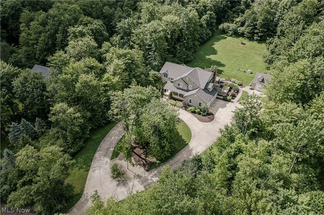 7775 Woodlands Trail, Chesterland, OH 44026