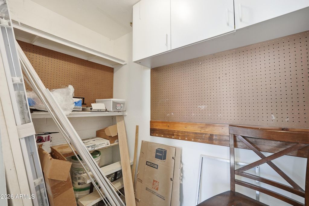 Image 24 of property listing at 556 N HOBSON Plaza, Mesa, AZ 85203