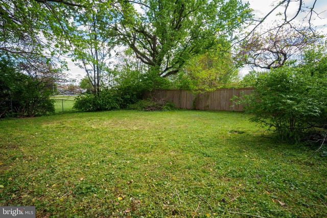 24 HAMILTON AVE, Frederick, MD 21701